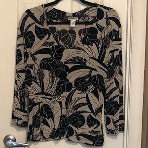 Chico’s Travelers Top Black and Cream size 2